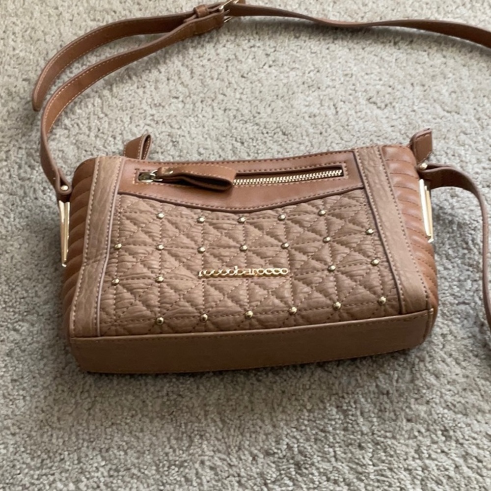 Faux leather women’s purse.